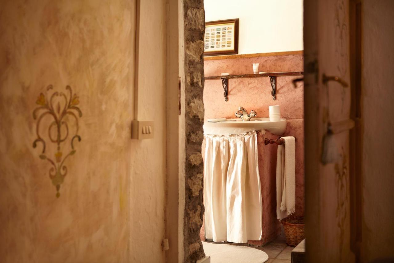 Antico Borgo Sanda Lago Maggiore Casalzuigno Екстериор снимка